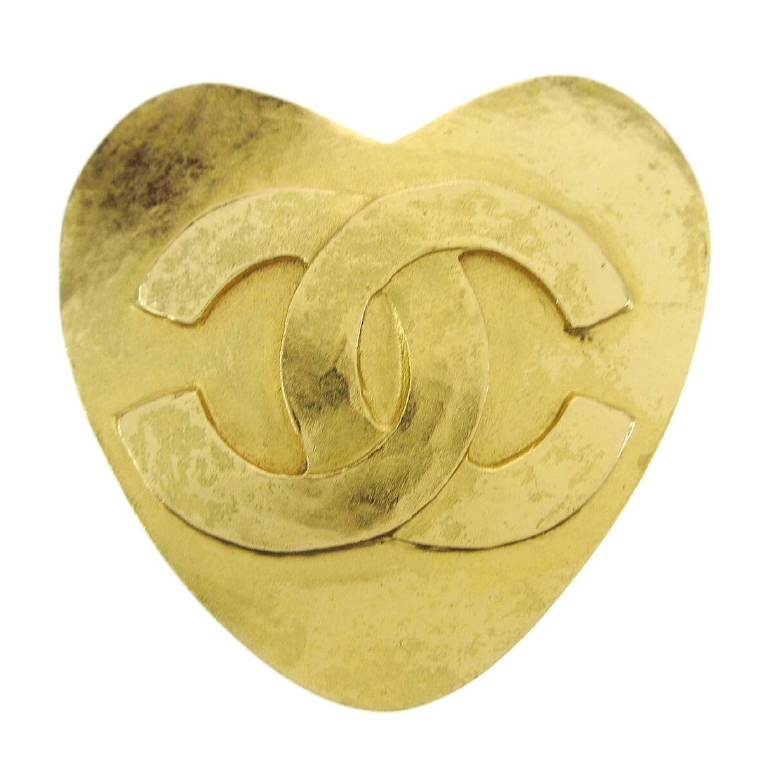 Chanel 95P Heart Brooch Gold Plated 2in: Chanel 95P Heart Brooch Gold Plated 2in This exquisite Chanel Heart Brooch is a stunning accessory that adds a touch of elegance to any outfit. Crafted from gold-plated material, this brooch features
