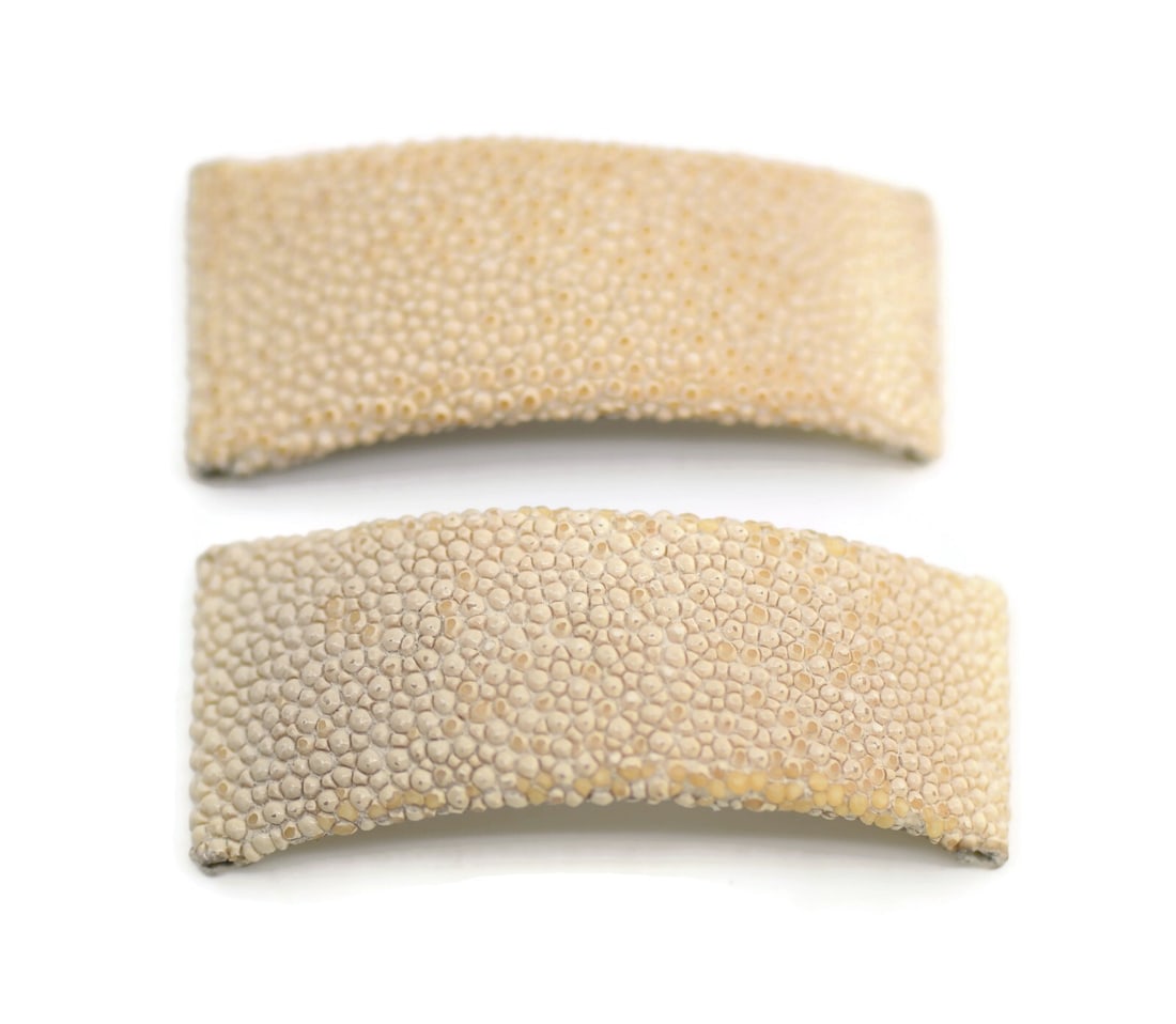 De Grisogono Authentic Beige Leather Watch Strap 24mm: De Grisogono Authentic Beige Leather Watch Strap 24mm Elevate your timepiece with this authentic De Grisogono beige leather strap. Designed specifically for wristwatches, this band showcases a stylish