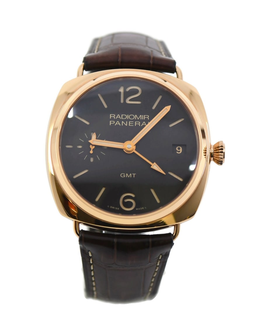 Panerai Radiomir GMT 3 Day 18K Rose Gold Watch PAM00421 with Box and Papers: Panerai Radiomir GMT 3 Day 18K Rose Gold Watch PAM00421 with Box and Papers The Panerai Radiomir 3 Day GMT is a luxurious wristwatch crafted from 18K rose gold, showcasing a sophisticated design. This