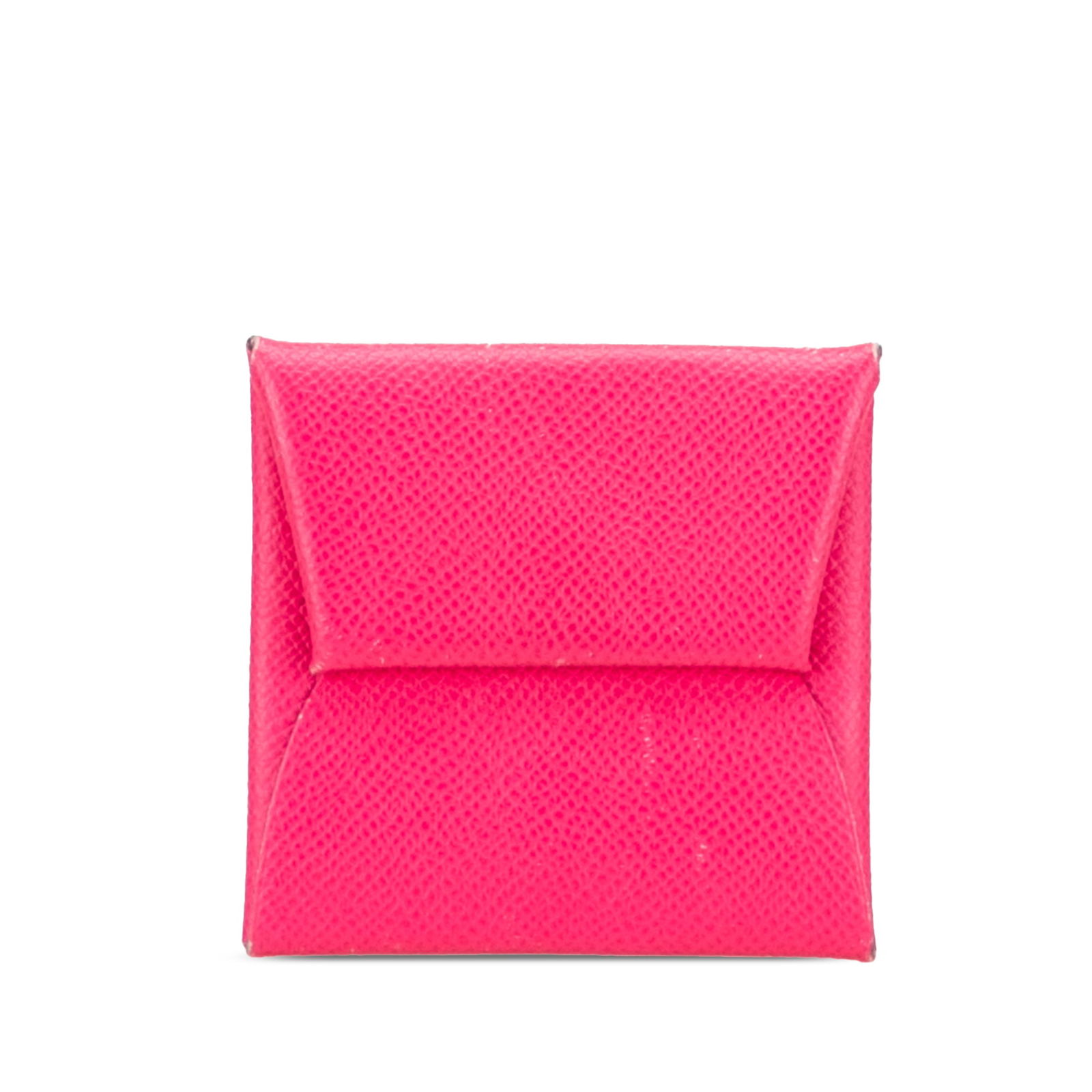 Hermes Epsom Bastia Coin Purse in Rose Shocking Leather: Hermes Epsom Bastia Coin Purse in Rose Shocking Leather Introducing the Hermes Epsom Bastia Coin Purse, crafted from premium Epsom leather in a vibrant Rose Shocking color. This stylish coin pouch fea
