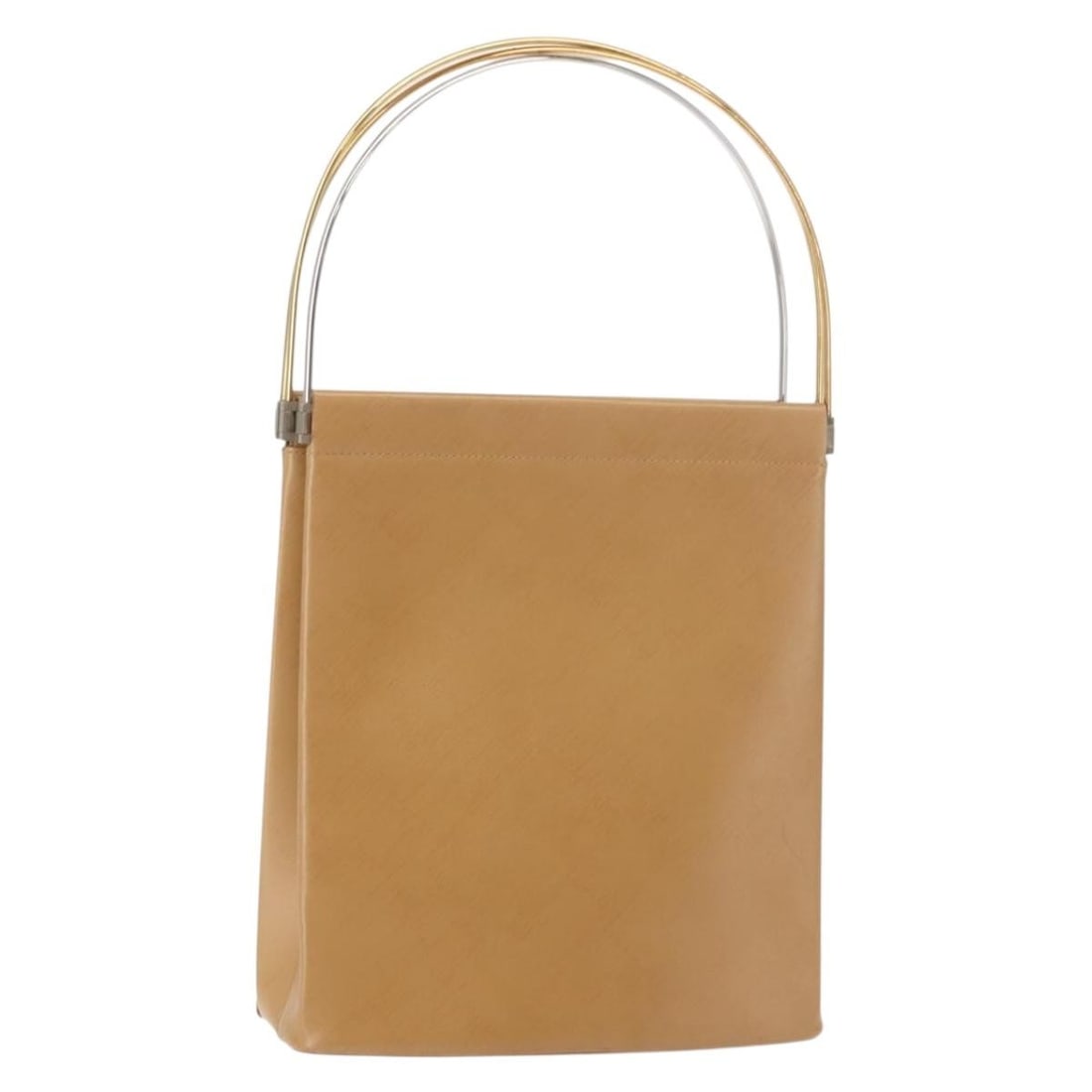 CARTIER Trinity Beige Gold Leather Hand Bag with Guarantee Card: CARTIER Trinity Beige Gold Leather Hand Bag with Guarantee Card Elevate your accessory collection with this exquisite CARTIER Trinity Hand Bag, masterfully crafted in France from luxurious leather in