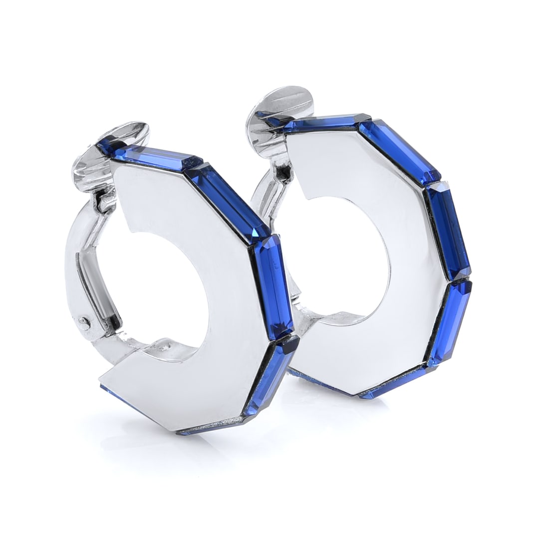 Dior Baguette Blue Crystal Clip-On Hoop Earrings 925 Silver: Dior Baguette Blue Crystal Clip-On Hoop Earrings 925 Silver Introducing the exquisite Dior Blue Crystal Clip-On Hoop Earrings, featuring a stunning baguette cut blue crystal set in 925 sterling silver