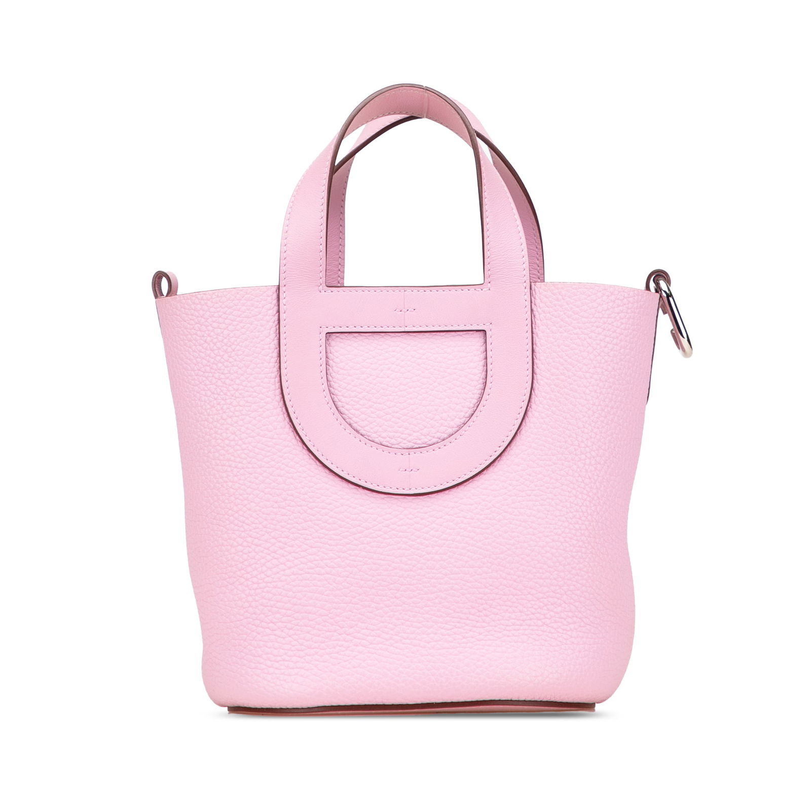 Hermes Clemence Swift In The Loop 18 Mauve Sylvestre Leather Bag: Hermes Clemence Swift In The Loop 18 Mauve Sylvestre Leather Bag This exquisite handbag from Hermes showcases a combination of Clemence and Swift leather in the beautiful Mauve Sylvestre color. Design