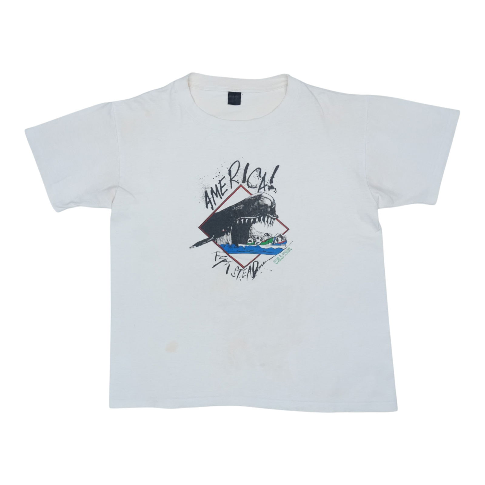 Vintage 1981 Ralph Steadman America Cotton White T-Shirt: Vintage 1981 Ralph Steadman America Cotton White T-Shirt This is an original vintage 1981 Ralph Steadman America shirt. It is a true vintage piece from the 1980s, featuring no back graphics and crafte