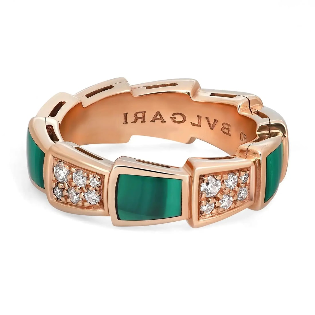 Bvlgari Serpenti Viper 18K Rose Gold Band Ring Diamonds Malachite SZ 5.25: Bvlgari Serpenti Viper 18K Rose Gold Band Ring Diamonds Malachite SZ 5.25 Experience the elegance of the Bvlgari Serpenti Viper Ring, a stunning band crafted in 18K rose gold. This exquisite piece sho