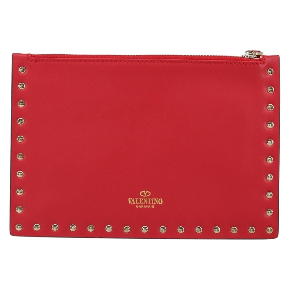 Pink Rockstud Clutch by Valentino Garavani: Pink Rockstud Clutch by Valentino Garavani This pre-owned Valentino Garavani Rockstud pouch features a pink exterior with iconic stud detailing. It is designed for female use and offers a compact yet