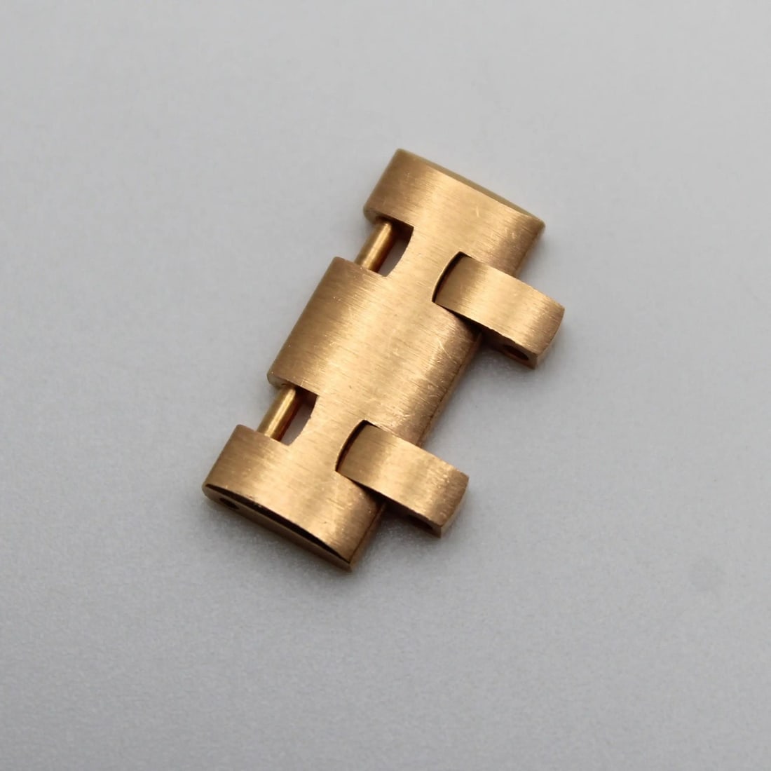 Rose Gold Watch Band Link for 42mm Royal Oak Offshore 26470OR (1 of 2)