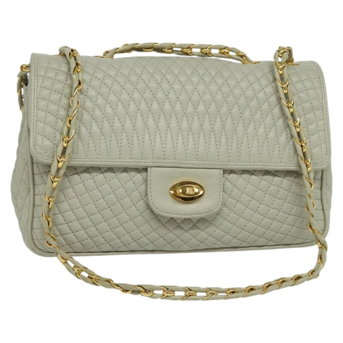 Quilted Beige Shoulder Bag by Bally with Chain Strap: Quilted Beige Shoulder Bag by Bally with Chain Strap This pre-owned Bally quilted chain shoulder bag features a classic beige color and is designed for female use. The bag shows signs of use, includin