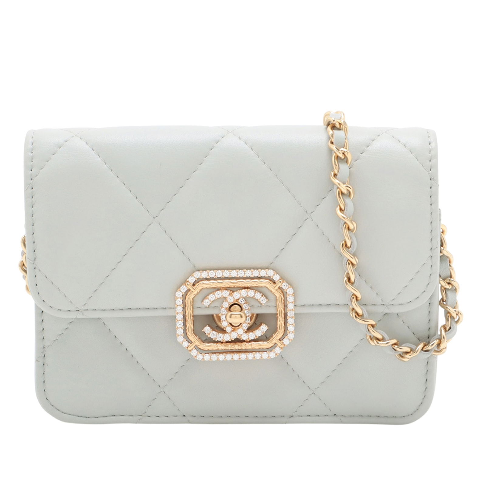 Chanel Gray Quilted Lambskin Crystal Clutch Chain Bag: Chanel Gray Quilted Lambskin Crystal Clutch Chain Bag This elegant Chanel Quilted Lambskin Crystal Clutch on Chain is a sophisticated crossbody bag crafted from luxurious gray quilted lambskin. It fea