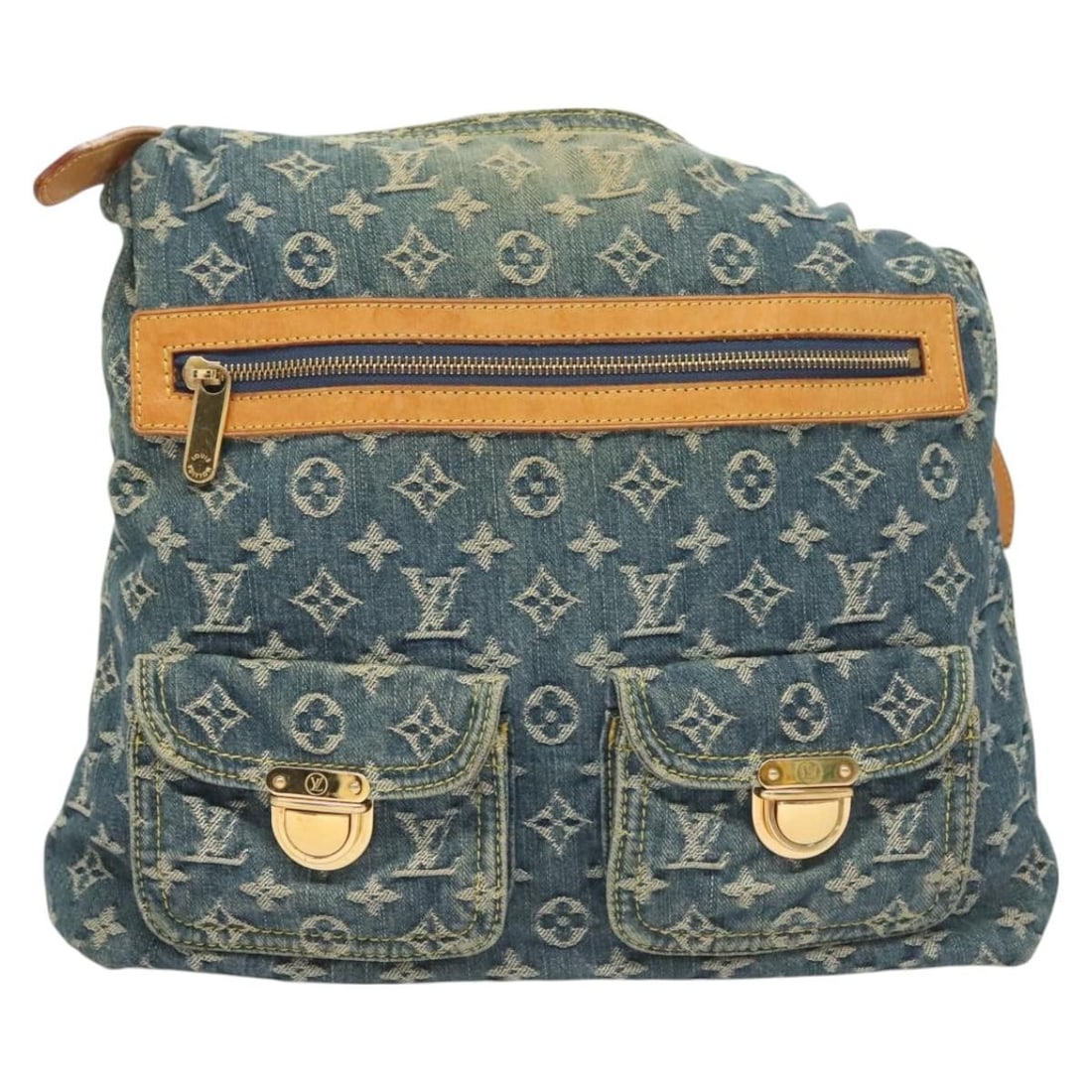 Baggy Shoulder Bag by Louis Vuitton in Blue: Baggy Shoulder Bag by Louis Vuitton in Blue This pre-owned Louis Vuitton Baggy shoulder bag in blue is designed for female use and features signs of wear throughout, including surface rubbing, slight