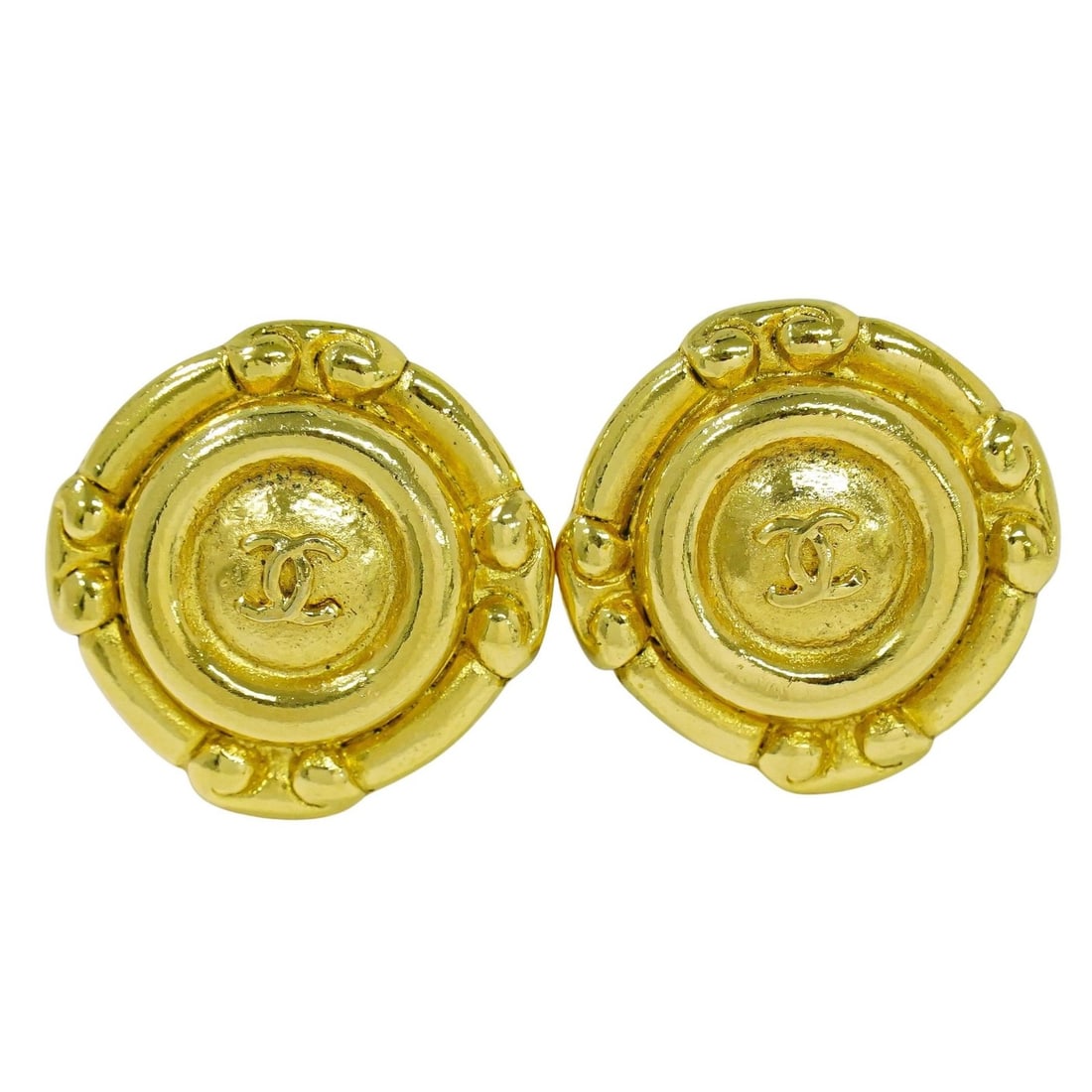 Vintage Chanel Gold Tone CC Logo Clip-On Earrings (1 of 1)