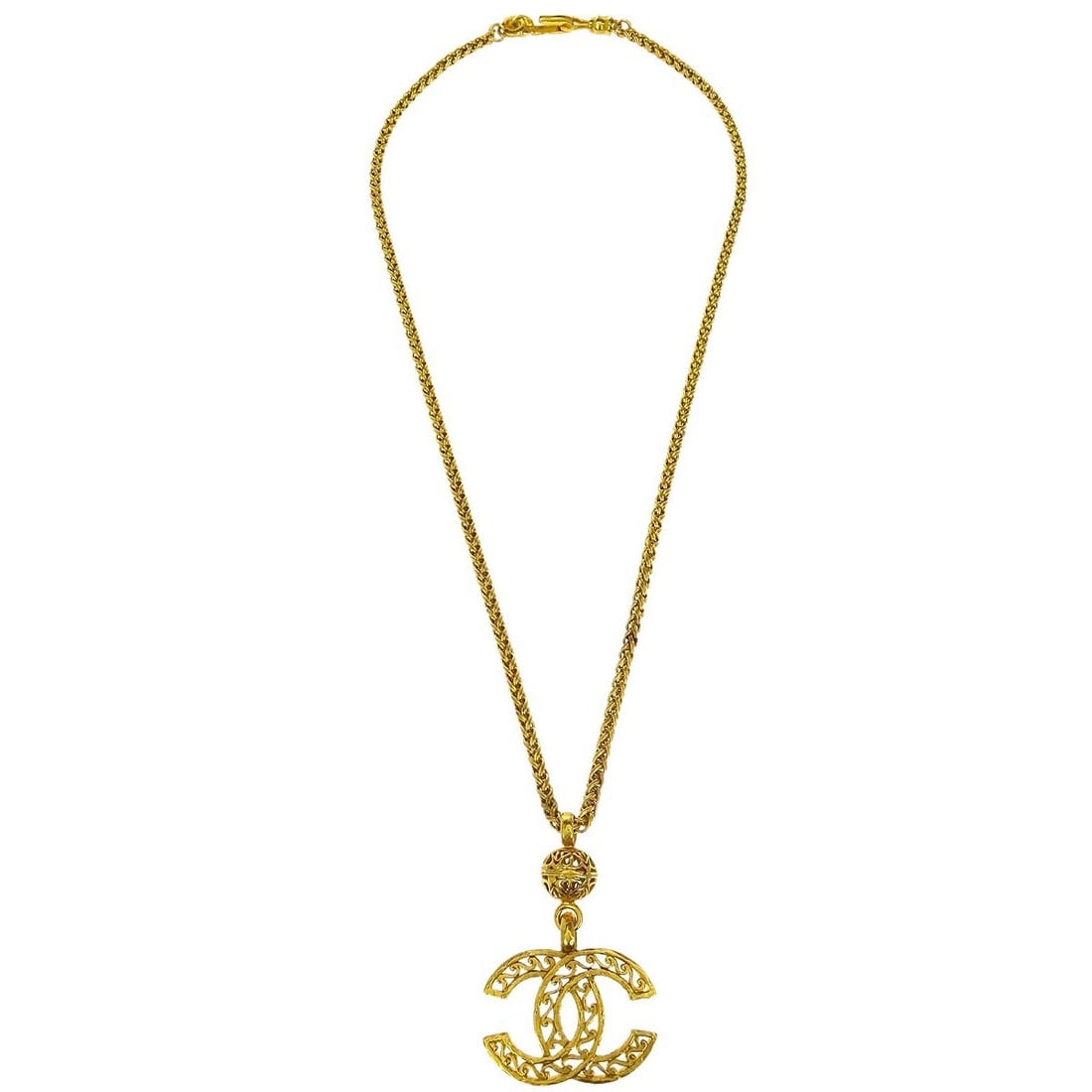 Chanel CC Pendant Chain Necklace Gold Plated 95A France: Chanel CC Pendant Chain Necklace Gold Plated 95A France This stunning Chanel CC Chain Necklace features a classic CC pendant in a luxurious gold-plated finish. The elegant chain design adds a touch of