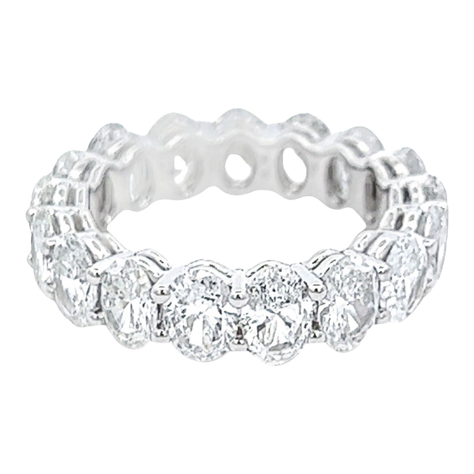 6.33ct Oval Cut Diamond Eternity Band 18k White Gold: 6.33ct Oval Cut Diamond Eternity Band 18k White Gold This exquisite 6.33ct oval cut diamond eternity band is crafted from 18k white gold, offering a stunning and contemporary design. The ring features