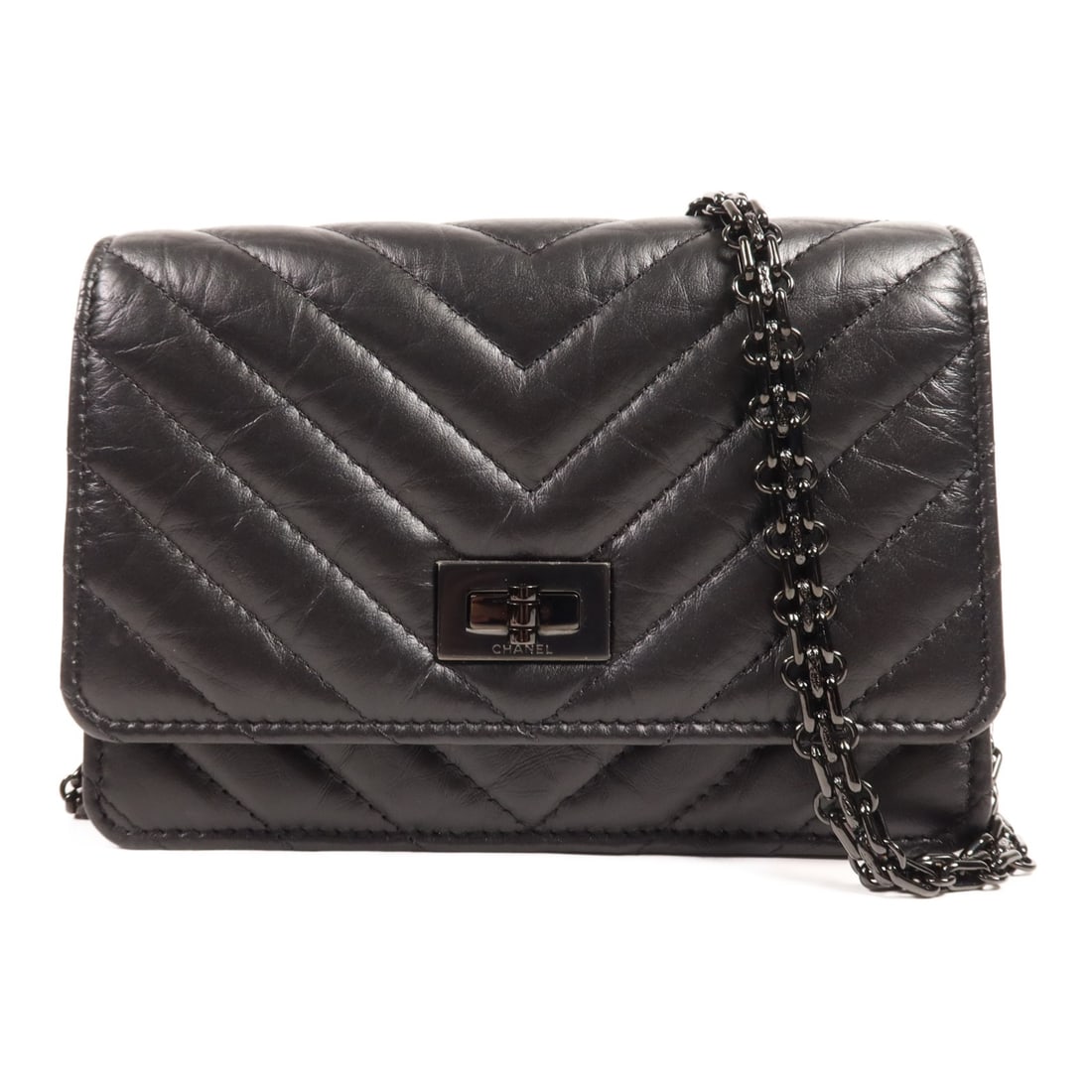 CHANEL Black Calfskin Leather Wallet On Chain Shoulder Bag: CHANEL Black Calfskin Leather Wallet On Chain Shoulder Bag This exquisite CHANEL Wallet On Chain Shoulder Bag is crafted from luxurious black calfskin leather, offering both elegance and functionality