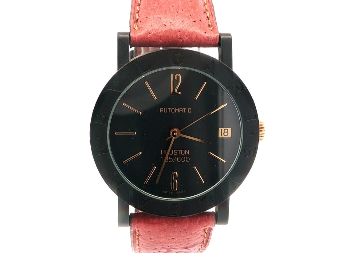 Bvlgari Carbon Gold Limited Edition 33mm Automatic Swiss Watch: Bvlgari Carbon Gold Limited Edition 33mm Automatic Swiss Watch Introducing the Bvlgari Carbon Gold Limited Edition Houston 33mm Automatic Swiss Wrist Watch, a perfect blend of luxury and functionality