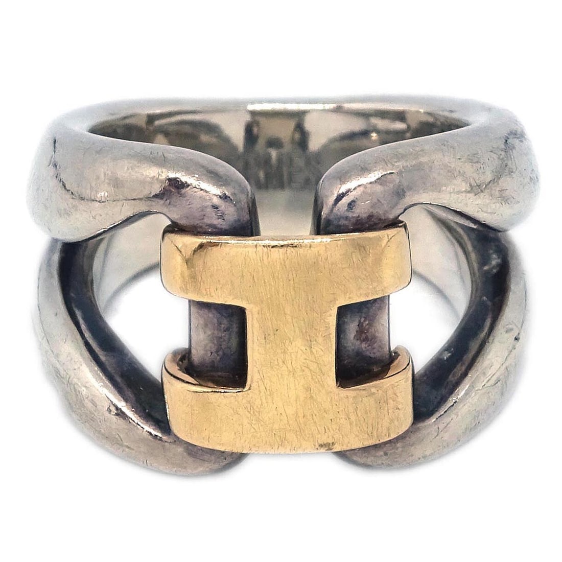 Vintage Hermes Silver Round Ring Size 47: Vintage Hermes Silver Round Ring Size 47 This exquisite vintage Hermes ring features a classic round shape and is crafted from high-quality silver. It is a size 47, making it a unique addition to your