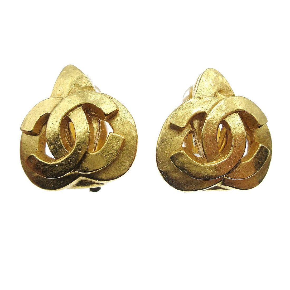 Heart Motif Earrings with CC Emblem in Gold Tone by Chanel: Heart Motif Earrings with CC Emblem in Gold Tone by Chanel These Chanel CC logo heart earrings are designed for women and feature a gold-tone finish. They are in good condition with minor signs of use