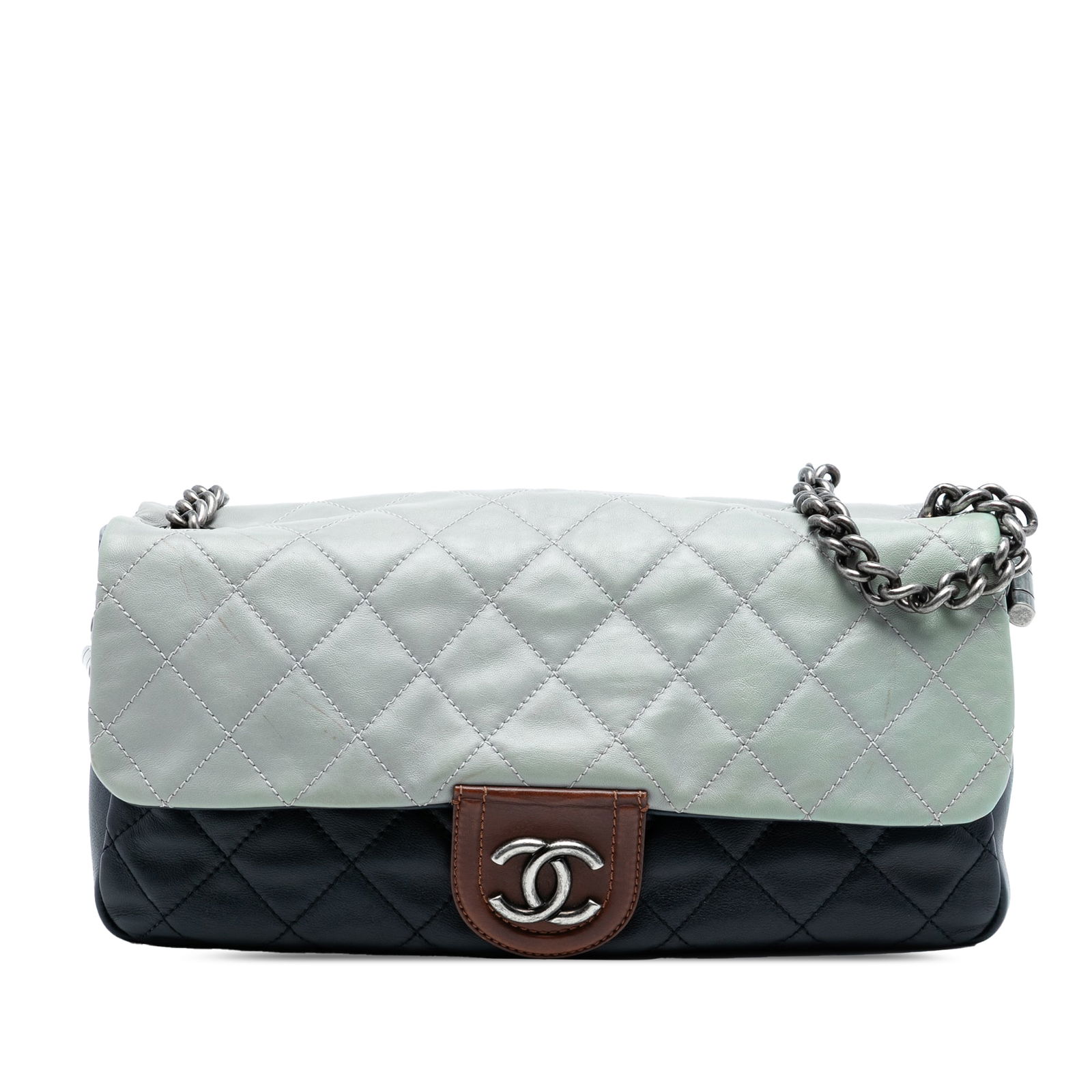 Chanel Country Chic Large Quilted Tricolor Lambskin Flap Shoulder Bag: Chanel Country Chic Large Quilted Tricolor Lambskin Flap Shoulder Bag This Chanel Large Tricolor Quilted Lambskin Country Chic Flap shoulder bag is crafted from quilted lambskin leather and features a