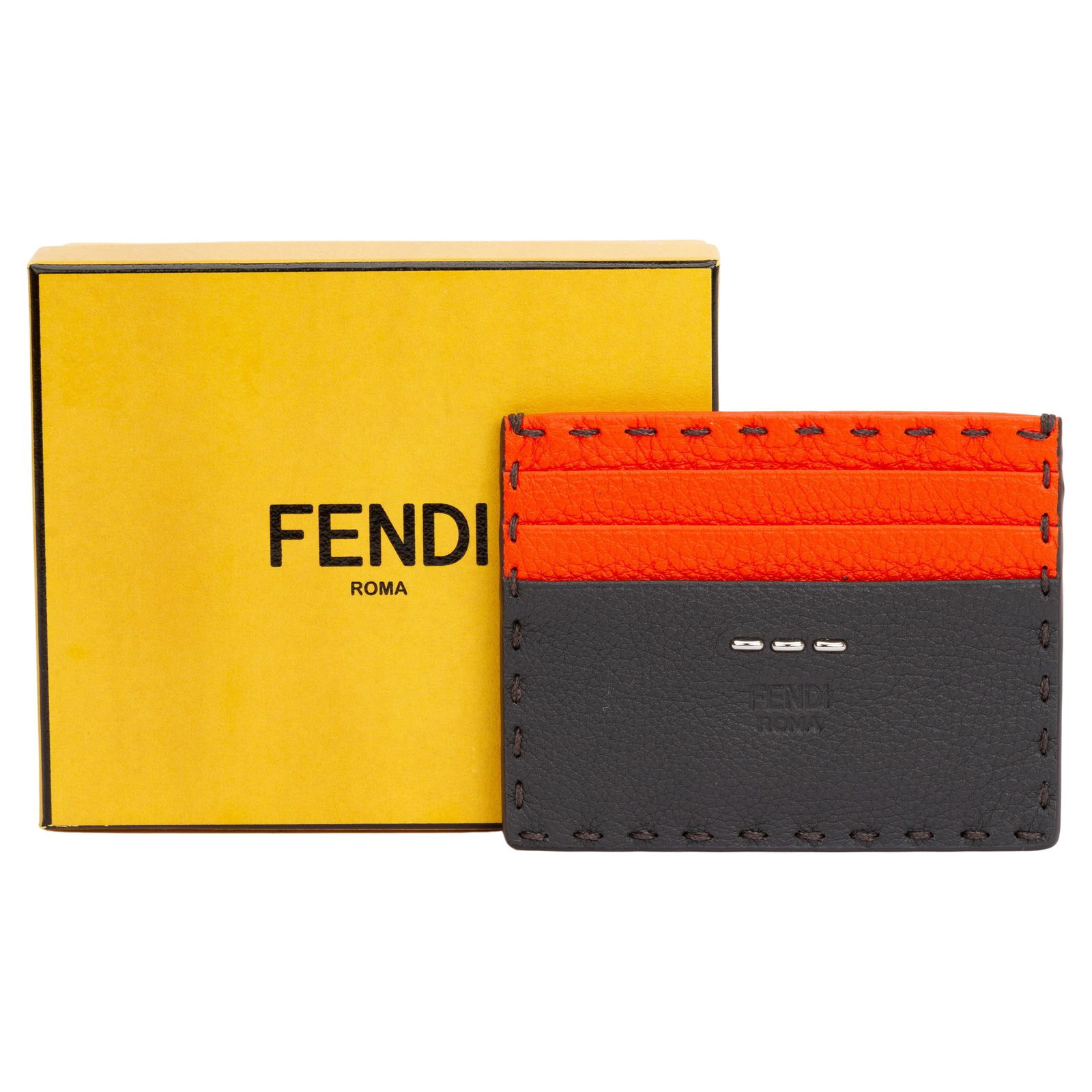 Fendi Selleria Handmade 2 Tone Card Case Italy NIB: Fendi Selleria Handmade 2 Tone Card Case Italy NIB Discover the exquisite craftsmanship of this Fendi Selleria 2 Tone Card Case, a perfect blend of style and functionality. Made in Italy, this handmad