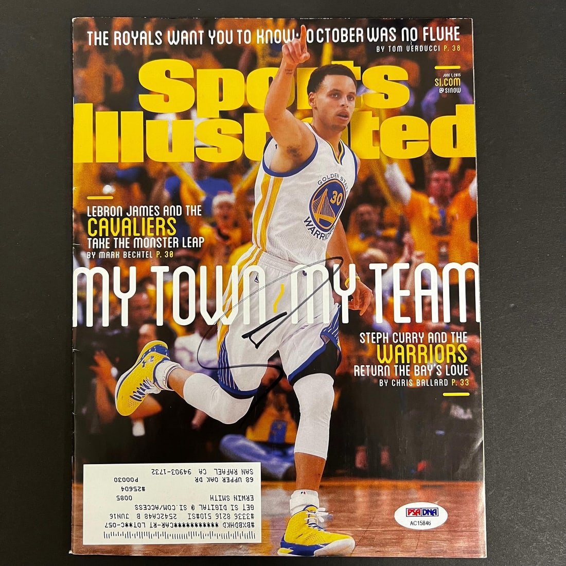 Stephen Curry Autographed Sports Illustrated Magazine PSA/DNA Authentic (1 of 3)