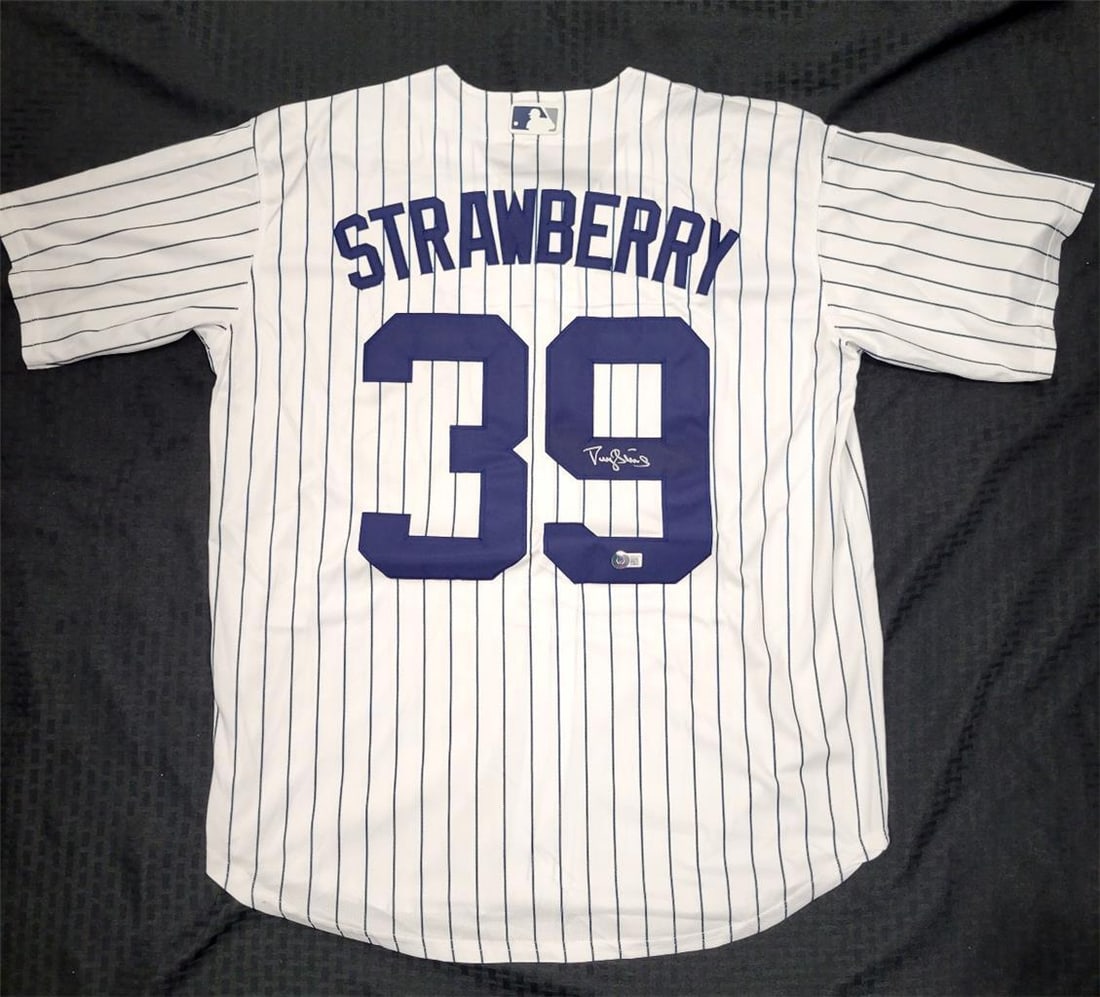 Darryl Strawberry Signed New York Yankees Jersey BAS Authenticated: Darryl Strawberry Signed New York Yankees Jersey BAS Authenticated This original New York Yankees jersey features the autograph of baseball legend Darryl Strawberry. The jersey is authenticated by Bec