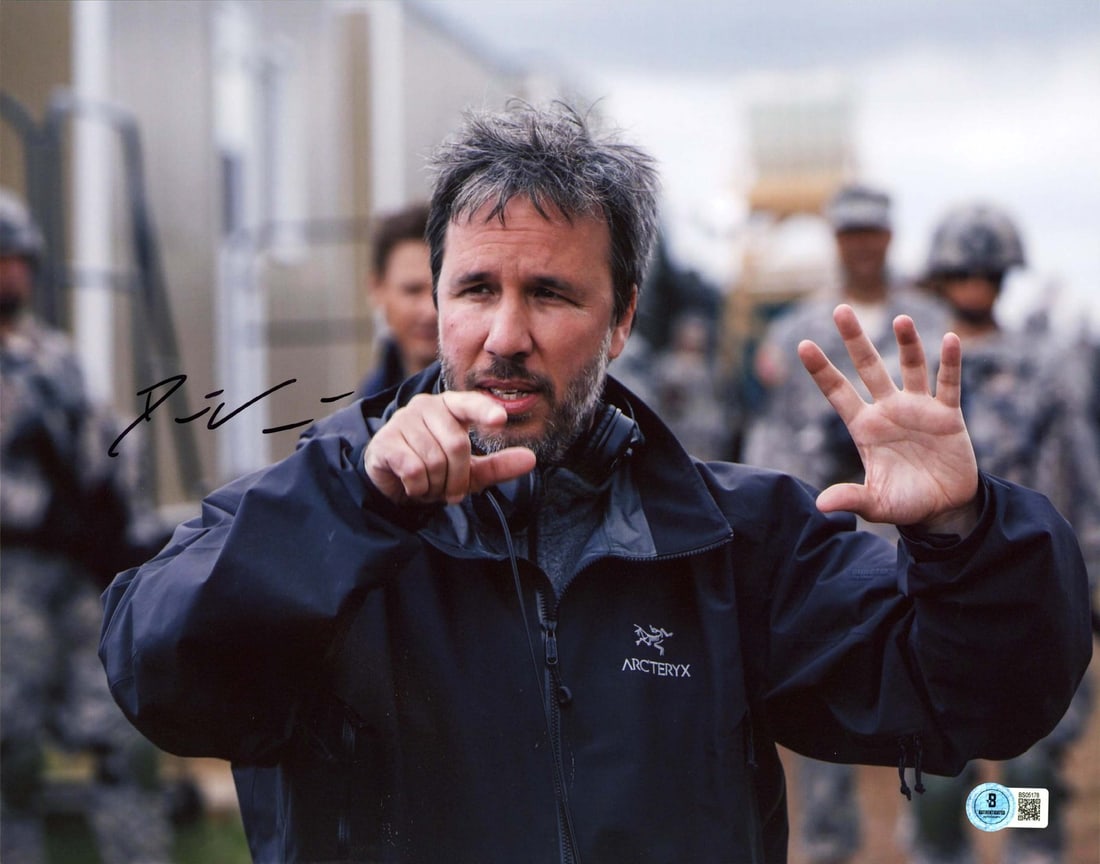 Denis Villeneuve Signed Arrival 11x14 Photo with Beckett Authentication: Denis Villeneuve Signed Arrival 11x14 Photo with Beckett Authentication This stunning 11x14 horizontal photograph features the signature of Denis Villeneuve, the acclaimed director of the film Arrival