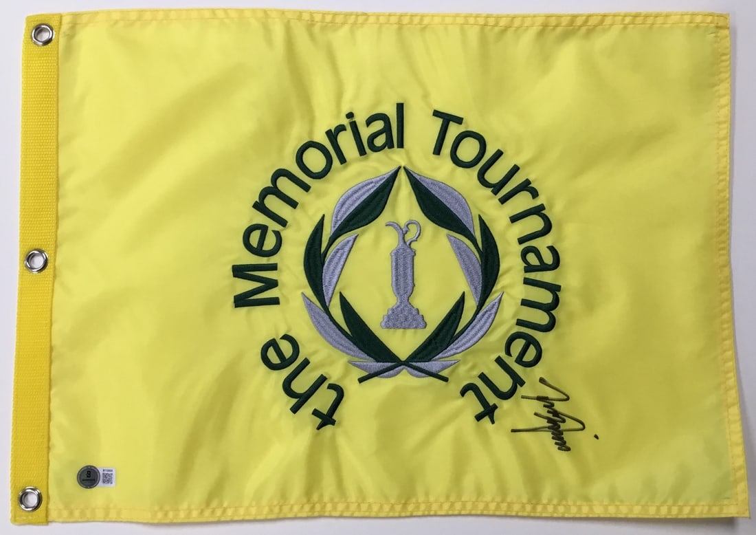 Tony Finau Signed Memorial Tournament Pin Flag Beckett Authenticated (1 of 4)