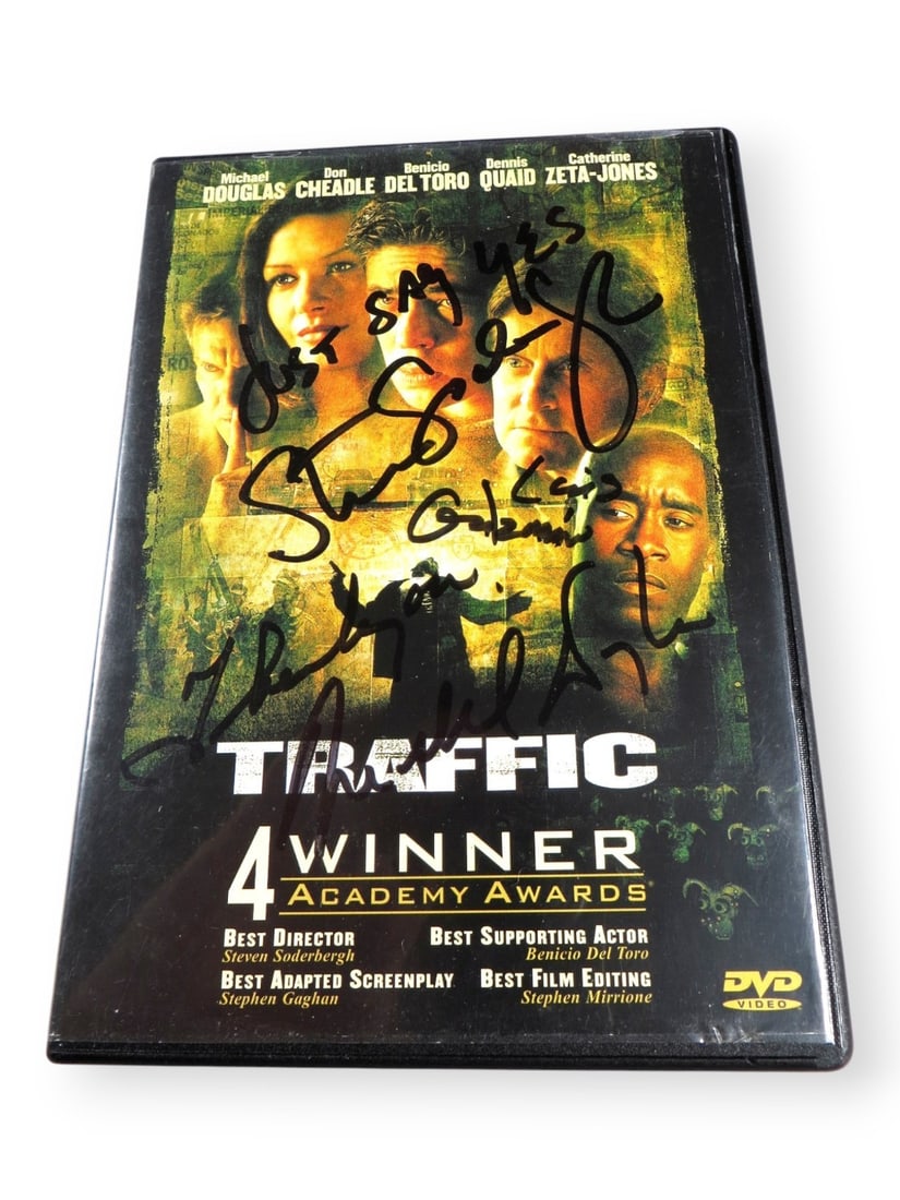 Traffic DVD Cover Multi Signed by Michael Douglas Steven Soderbergh Luis Guzman Beckett (1 of 4)