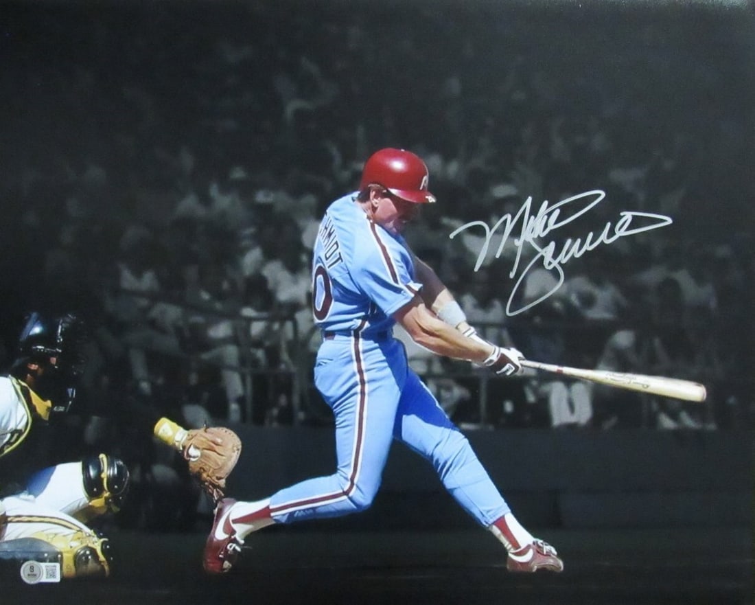 Mike Schmidt HOF Signed 16x20 Photo Phillies Beckett Authenticated (1 of 3)