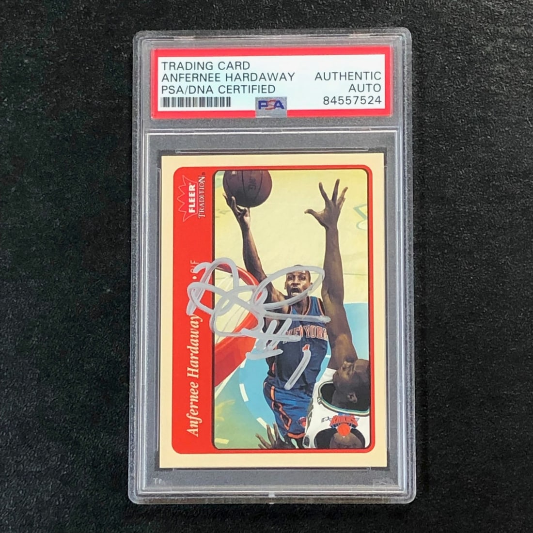 2004-05 Fleer Tradition #111 Anfernee Hardaway Signed Card PSA Knicks (1 of 2)