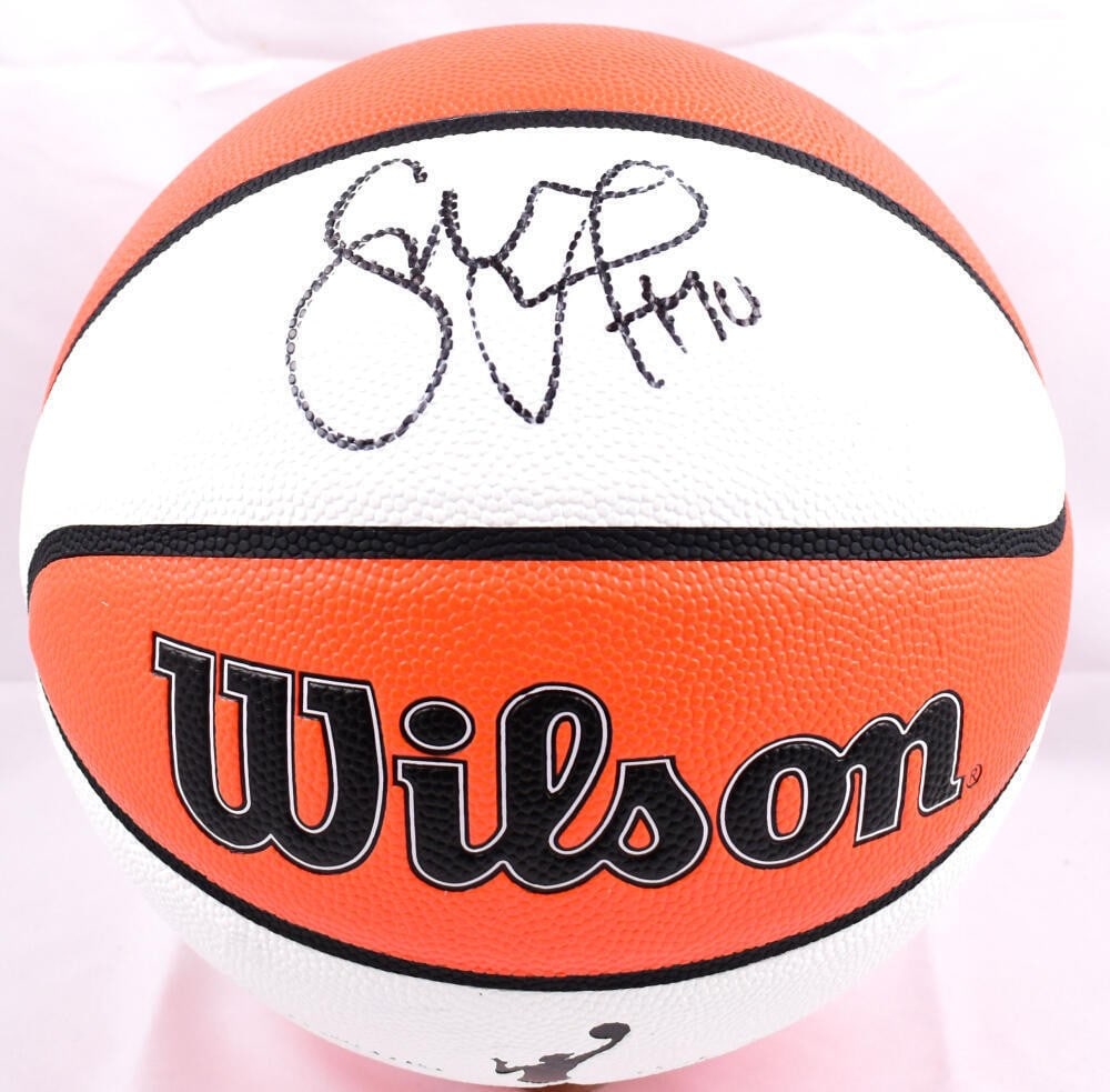 Sue Bird Autographed WNBA Wilson Basketball Beckett Certified: Sue Bird Autographed WNBA Wilson Basketball Beckett Certified This authentic WNBA Wilson basketball is signed by the legendary player Sue Bird. The ball is a must-have for any basketball enthusiast, f