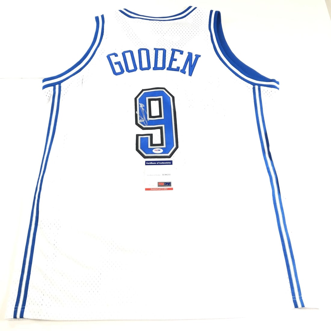 Drew Gooden Autographed Jersey PSA/DNA Orlando Magic Original: Drew Gooden Autographed Jersey PSA/DNA Orlando Magic Original This is an original autographed jersey of Drew Gooden, who is well-known for his time with the Orlando Magic. The jersey features stitched