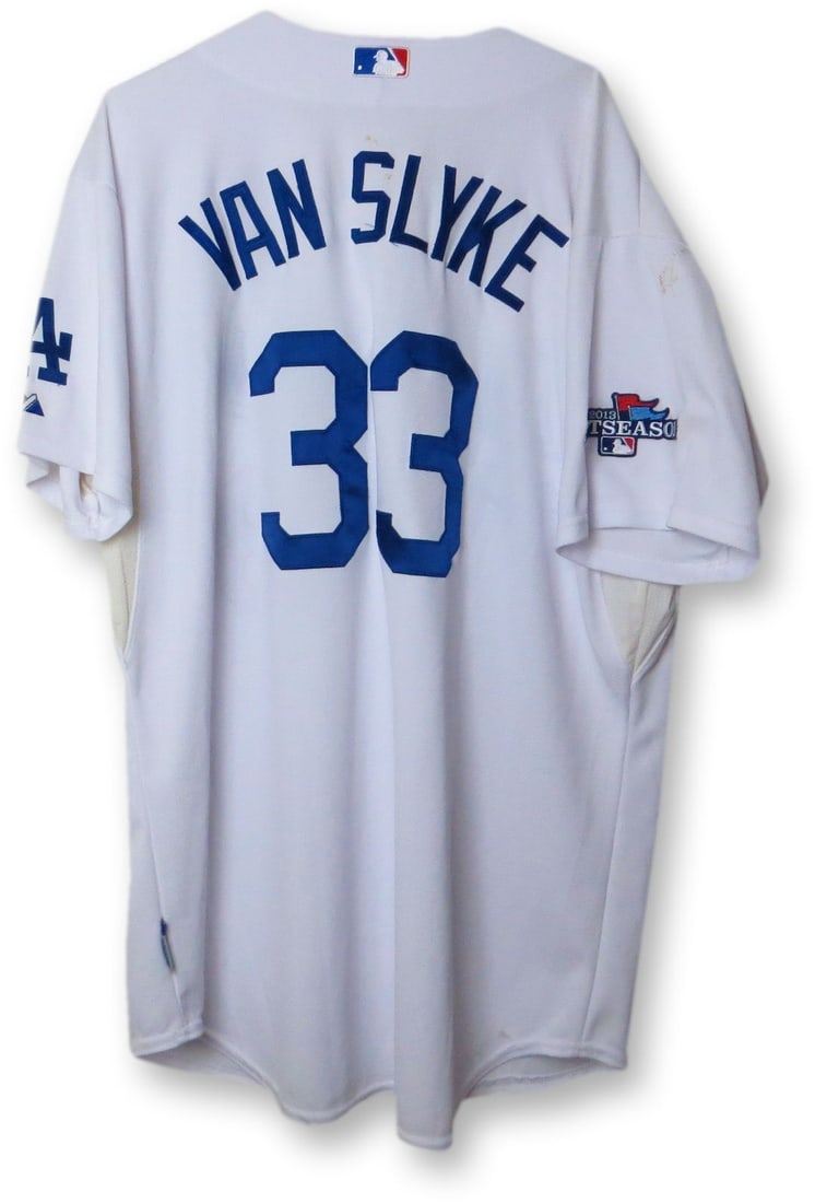 Scott Van Slyke 2013 Dodgers Team Issue Jersey #33: Scott Van Slyke 2013 Dodgers Team Issue Jersey #33 This is a team issue jersey from the Los Angeles Dodgers, featuring Scott Van Slyke, number 33. The jersey is a size 50 and showcases the iconic home