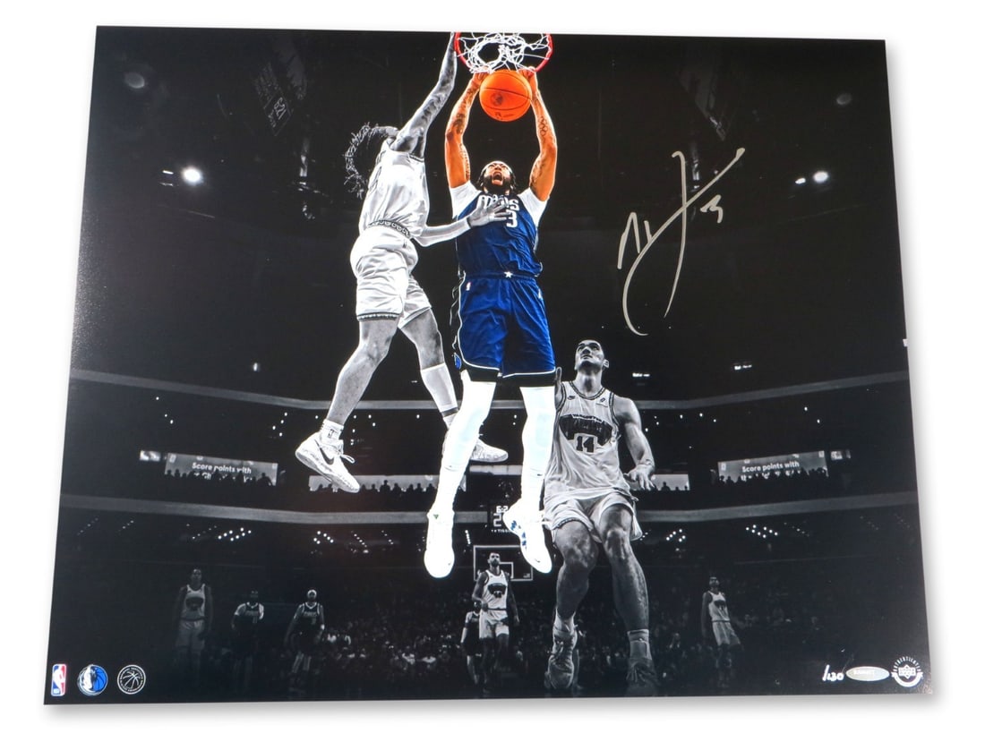 Anthony Davis Autographed 16x20 Photo Mavericks Upper Deck Authenticated (1 of 2)