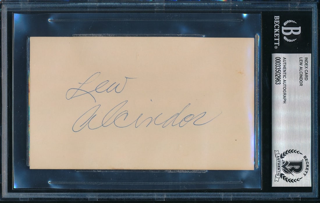 Autographed 3x5 Index Card Lew Alcindor Hall of Fame Lakers Beckett Authenticated (1 of 2)