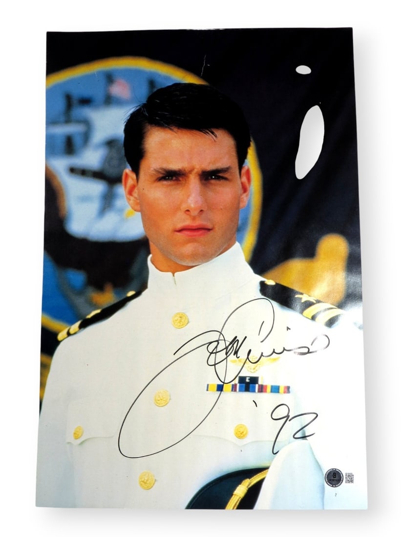 Tom Cruise Autographed 11x16.5 Photo Top Gun Beckett Authenticated (1 of 3)