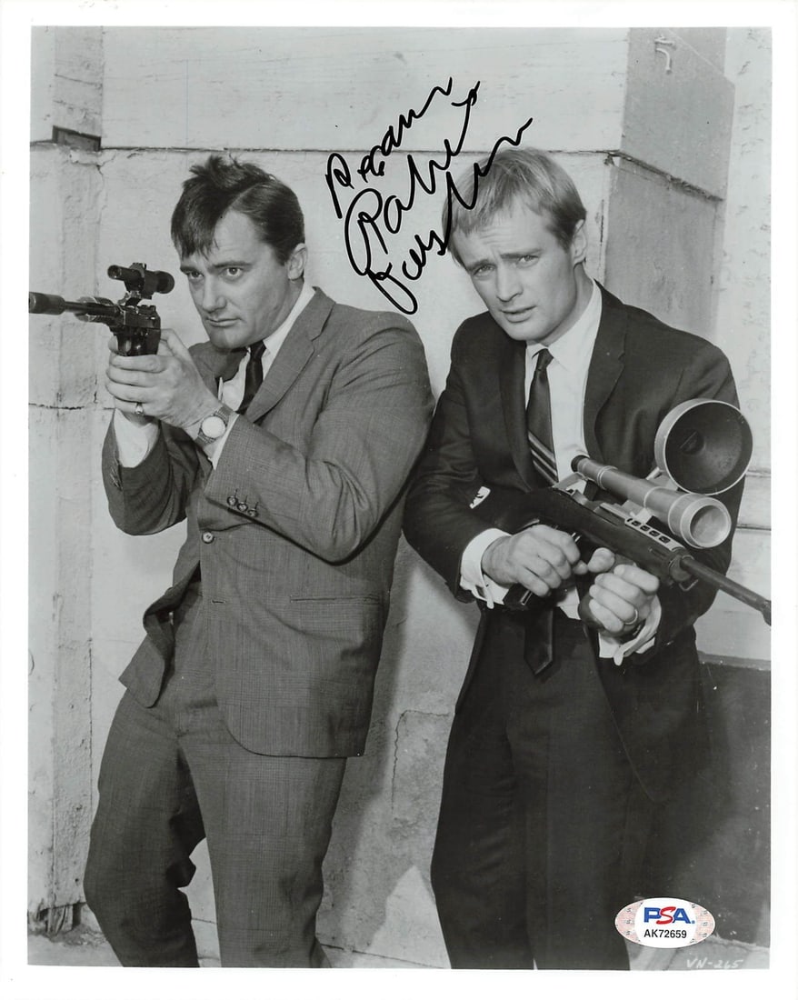 Robert Vaughn Autographed 8x10 Photo PSA/DNA Certified (1 of 1)