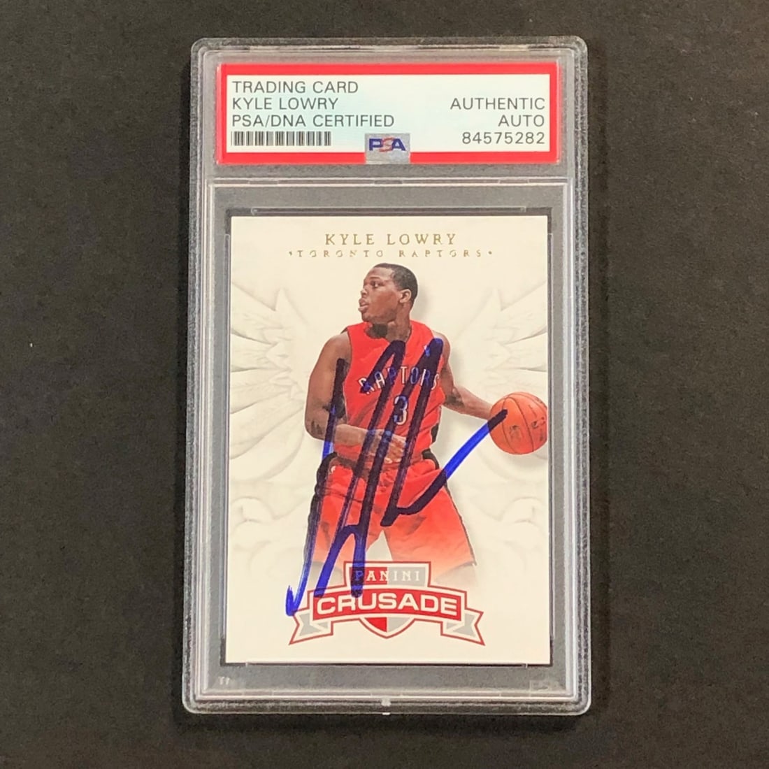 2012-13 Panini Crusade Kyle Lowry Signed Card PSA/DNA Raptors (1 of 2)
