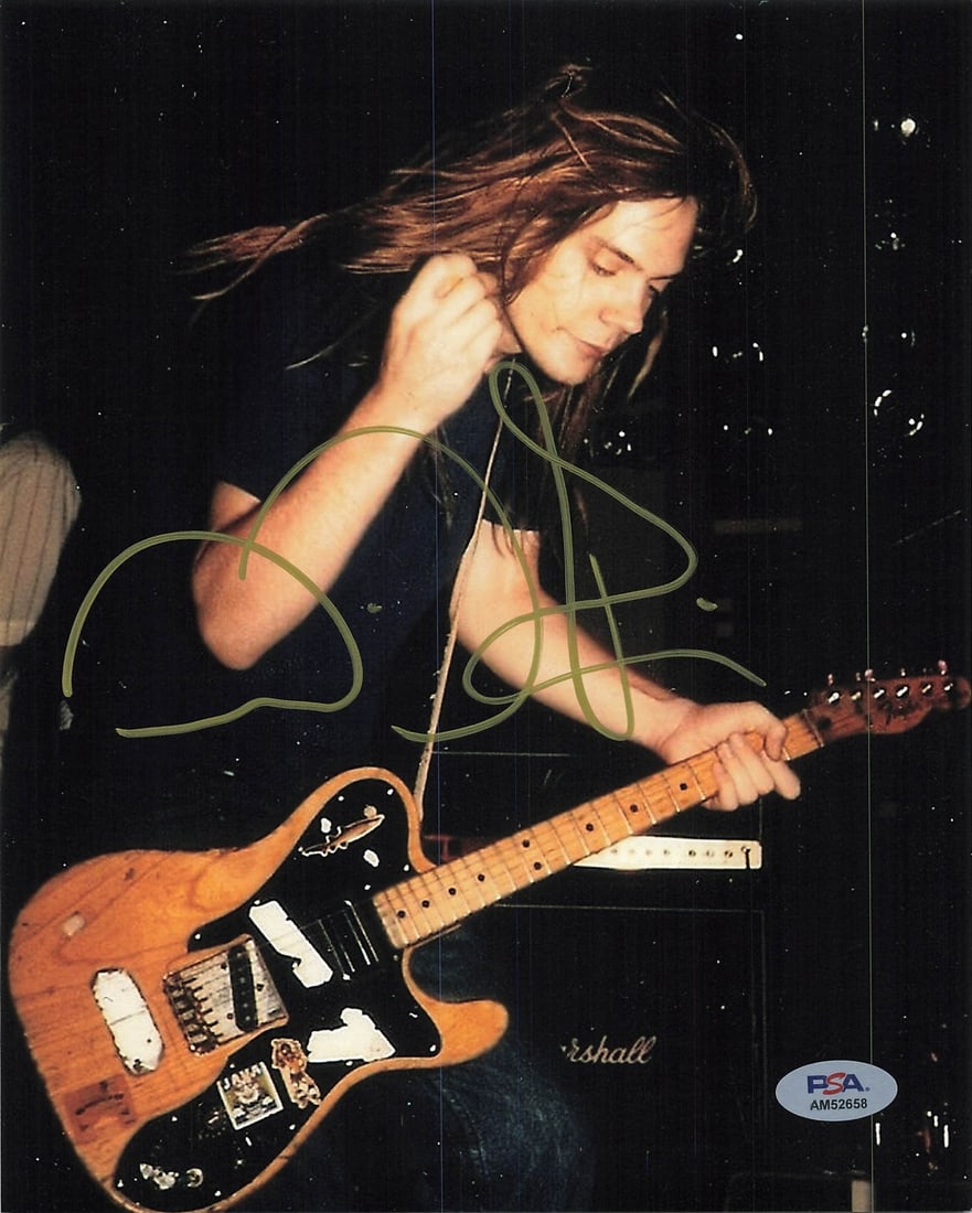 Dave Pirner Autographed 8x10 Photo PSA/DNA Certified: Dave Pirner Autographed 8x10 Photo PSA/DNA Certified This is an original, professionally printed 8x10 photograph signed by Dave Pirner. The autograph has been authenticated by PSA/DNA, ensuring its au