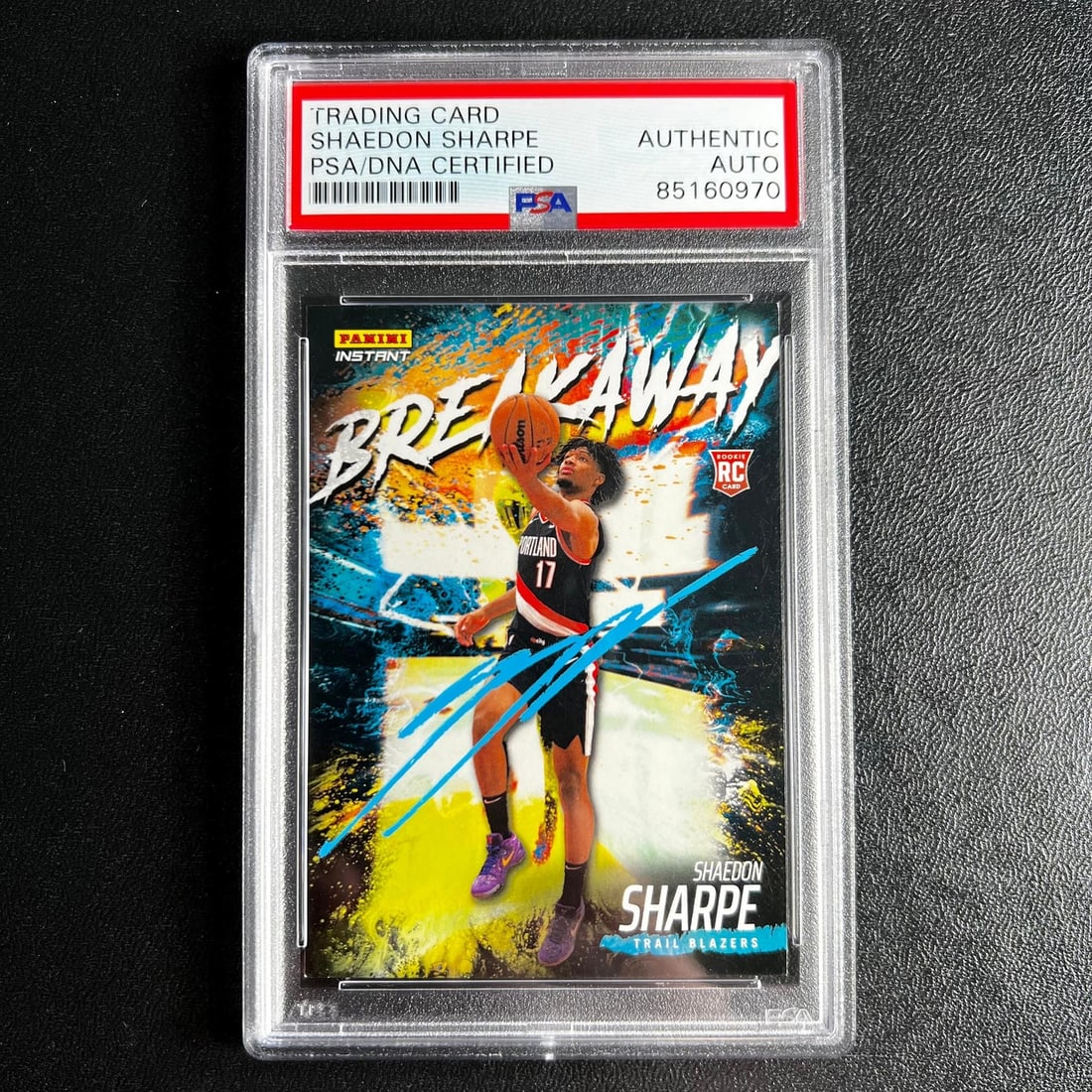 2022-23 Panini Instant Shaedon Sharpe Signed Card 1/2304 PSA Authenticated: 2022-23 Panini Instant Shaedon Sharpe Signed Card 1/2304 PSA Authenticated This 2022-23 Panini Instant #B15 card features the autograph of Shaedon Sharpe, a talented player from the Portland Trail Bla