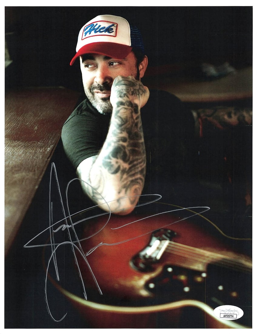 Aaron Lewis PSA/DNA Authenticated Signed 8x10 Photo Country Music (1 of 1)