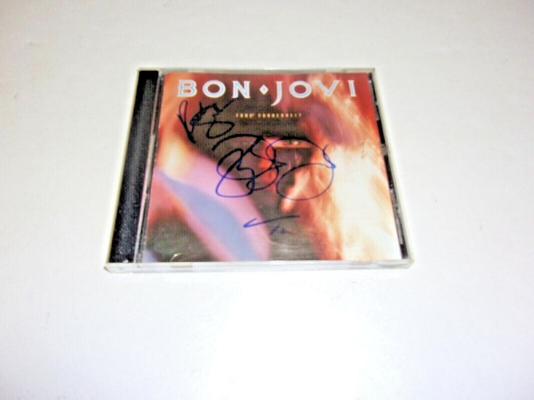 Signed 7800 Fahrenheit CD Cover by Bon Jovi Sambora Torres with JSA COA (1 of 2)