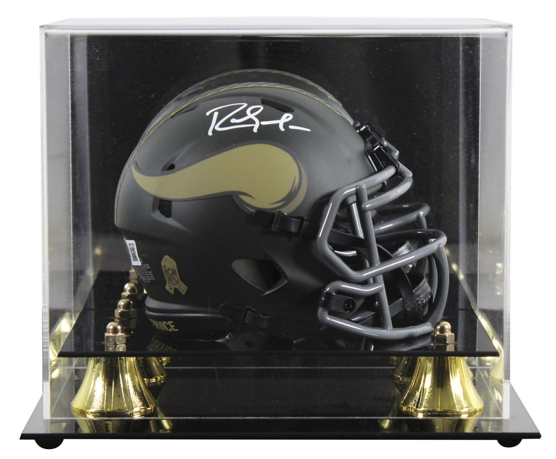 Randy Moss Signed Vikings Salute to Service Mini Helmet with Beckett Authentication: Randy Moss Signed Vikings Salute to Service Mini Helmet with Beckett Authentication This authentic mini helmet commemorates the 2025 Salute to Service IV and features a stunning UV mirrored back acryl