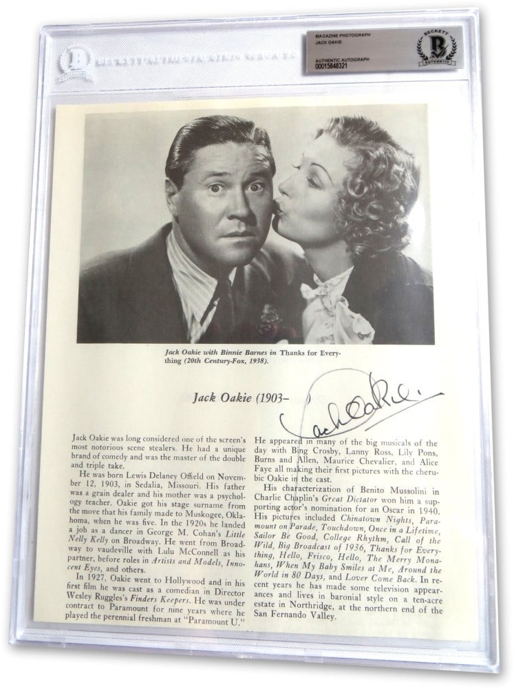 Jack Oakie Autographed Magazine Photo 8.75 x 12 Beckett Authenticated: Jack Oakie Autographed Magazine Photo 8.75 x 12 Beckett Authenticated This is an original autographed magazine photo of Jack Oakie, featuring his signature authenticated by Beckett Authentication Serv