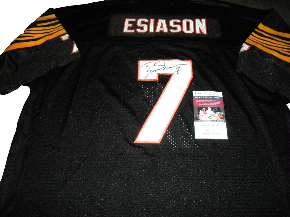 Boomer Esiason Signed Mitchell & Ness Bengals Jersey with JSA COA: Boomer Esiason Signed Mitchell & Ness Bengals Jersey with JSA COA This officially licensed Mitchell & Ness jersey, signed by Boomer Esiason, is a must-have for any Cincinnati Bengals fan. Celebrate th