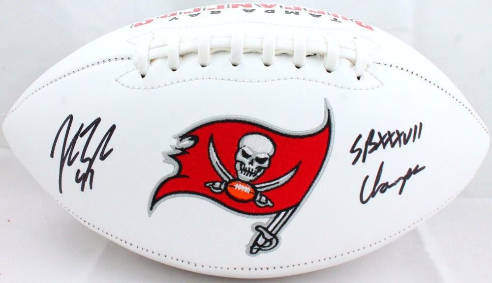 John Lynch Signed Tampa Bay Buccaneers Football Beckett Authenticated: John Lynch Signed Tampa Bay Buccaneers Football Beckett Authenticated This is an original Tampa Bay Buccaneers logo football autographed by John Lynch, a key player in the team's history. The ball com