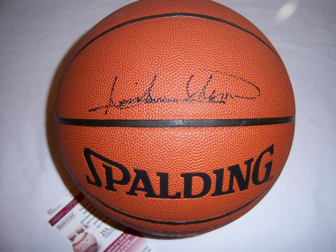 Isiah Thomas Signed Basketball JSA COA Authentic Detroit Pistons (1 of 1)