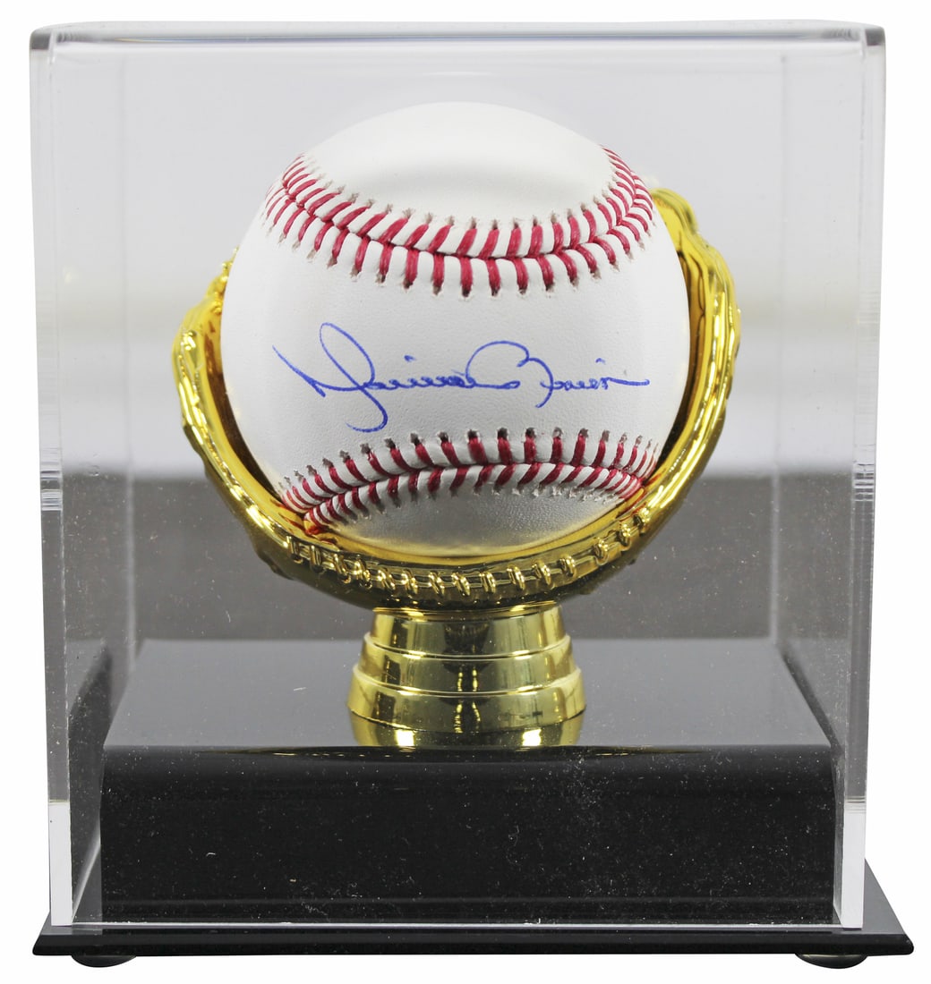 Mariano Rivera Signed OML Baseball in Gold Glove Case BAS Authenticated (1 of 3)