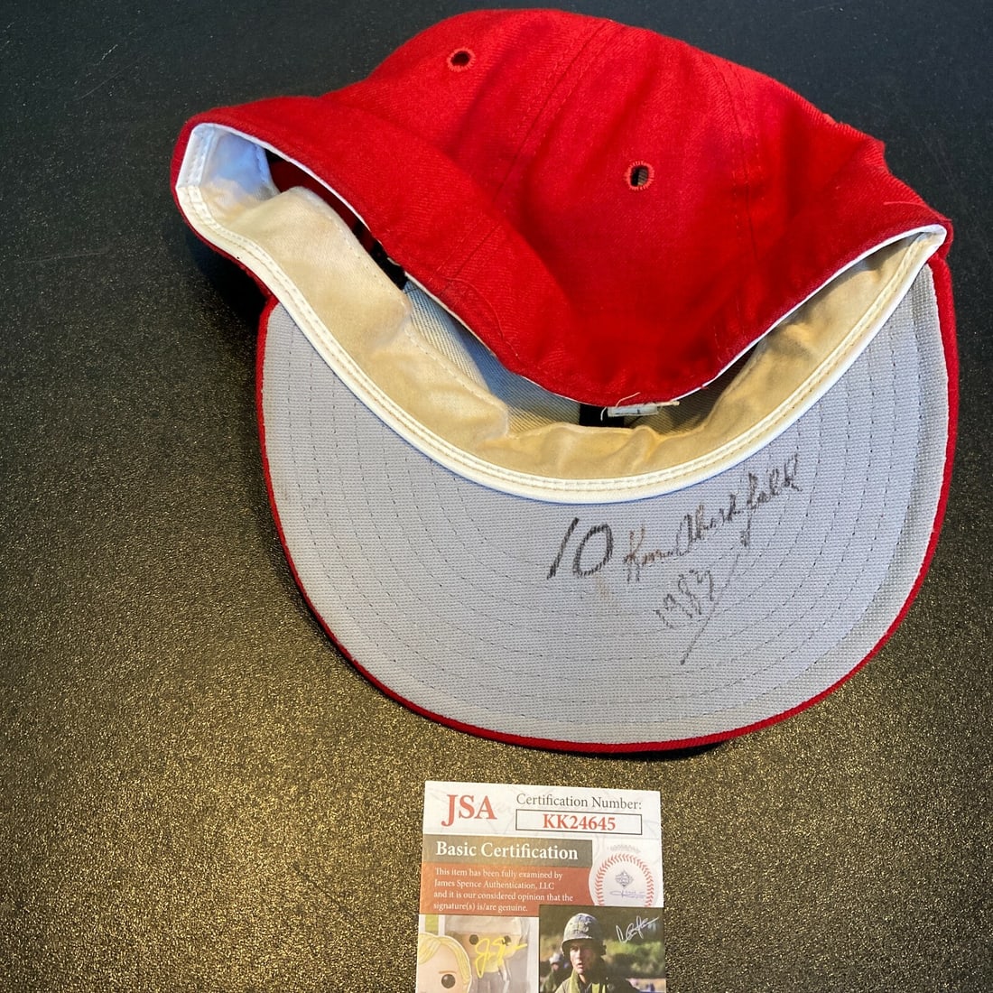 Ken Oberkfell 1983 Signed Game Used St. Louis Cardinals Hat JSA COA: Ken Oberkfell 1983 Signed Game Used St. Louis Cardinals Hat JSA COA Own a piece of baseball history with this original game-used St. Louis Cardinals baseball hat signed by Ken Oberkfell from 1983. Thi