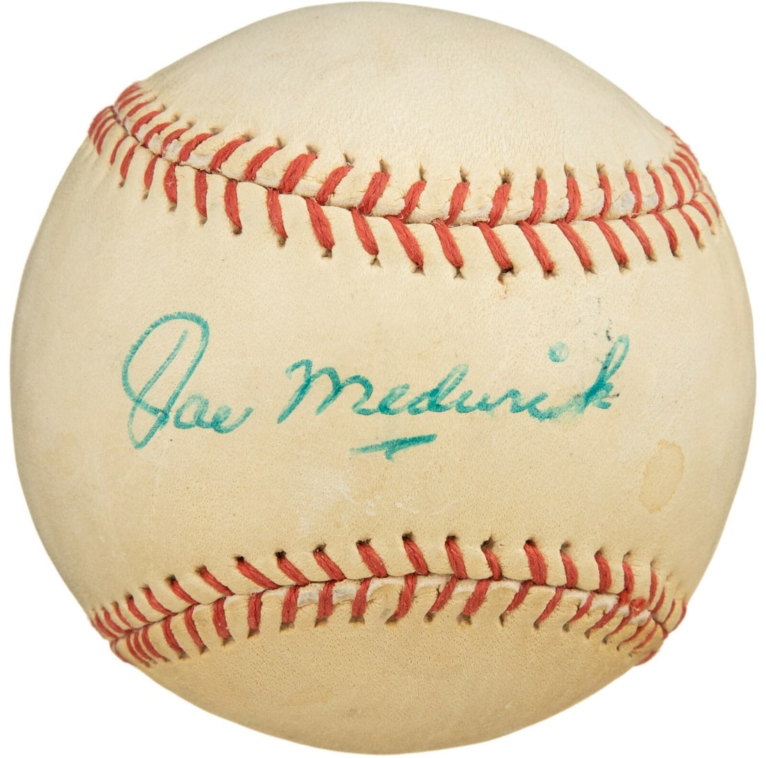 Joe Medwick Signed Baseball with PSA DNA COA Hall of Famer: Joe Medwick Signed Baseball with PSA DNA COA Hall of Famer Celebrate baseball history with this stunning Joe Medwick single signed baseball. Medwick, affectionately known as "Ducky" for his unique bas